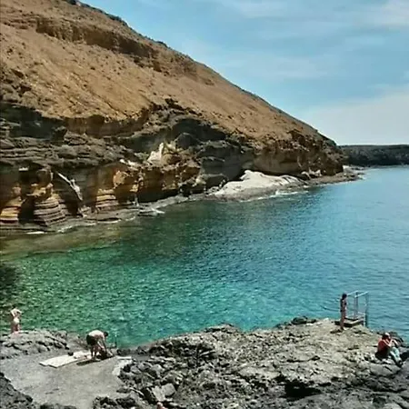 Sunny Holiday Pool
